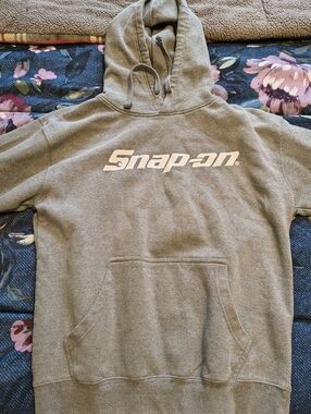 Snap On Gray Hooded Sweatshirt with White Logo